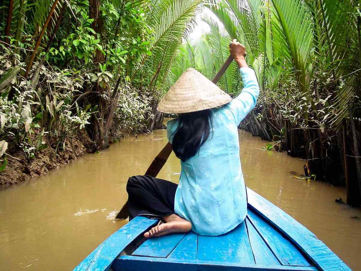 Highlights of Vietnam small group journey